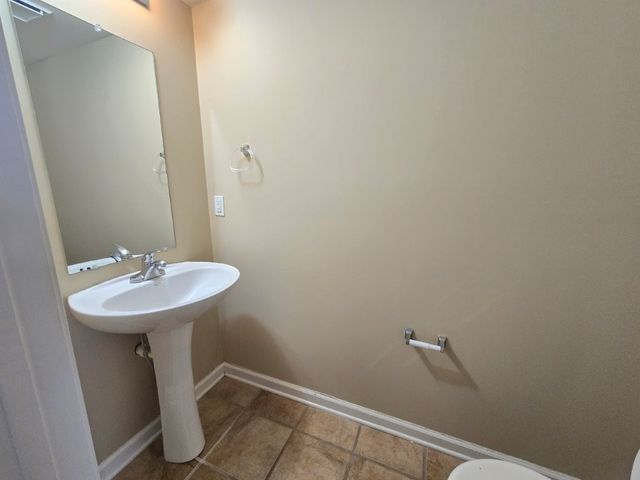 5 Black Jack Way, Clarksville, TN 37040