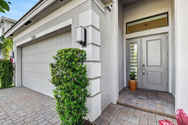 7224 Estero Drive, Lake Worth, FL 33463