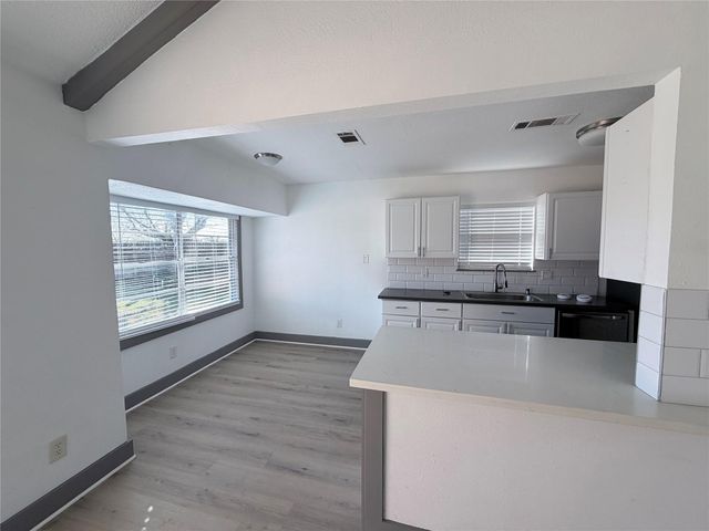 9750 Guest Street, Houston, TX 77078