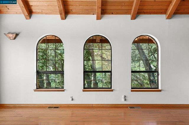 5433 Alhambra Valley Rd, Martinez, CA 94553