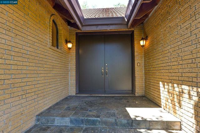 5433 Alhambra Valley Rd, Martinez, CA 94553