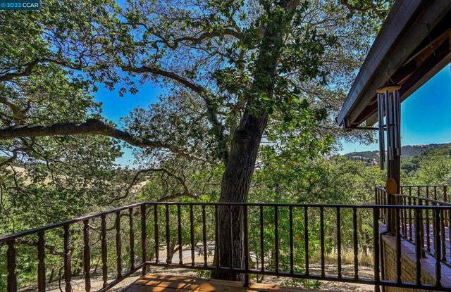 5433 Alhambra Valley Rd, Martinez, CA 94553