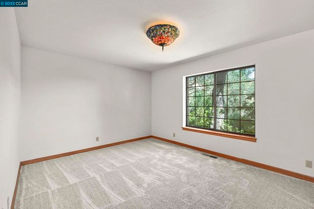 5433 Alhambra Valley Rd, Martinez, CA 94553