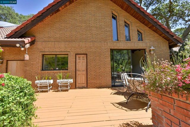 5433 Alhambra Valley Rd, Martinez, CA 94553