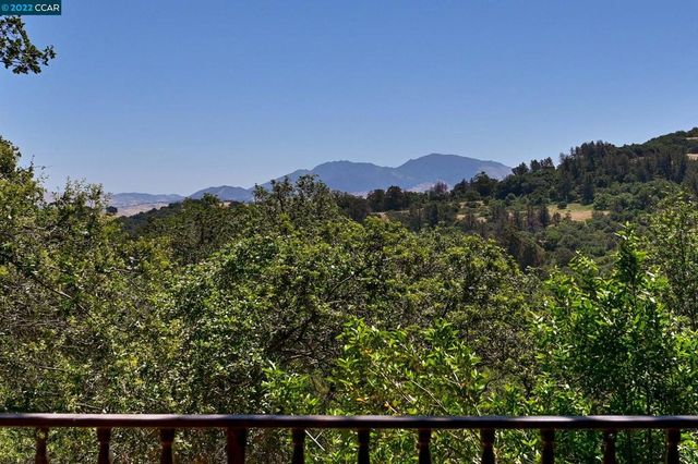 5433 Alhambra Valley Rd, Martinez, CA 94553