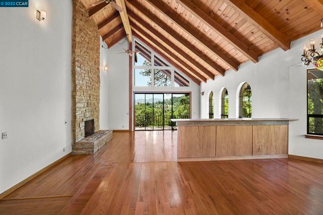 5433 Alhambra Valley Rd, Martinez, CA 94553