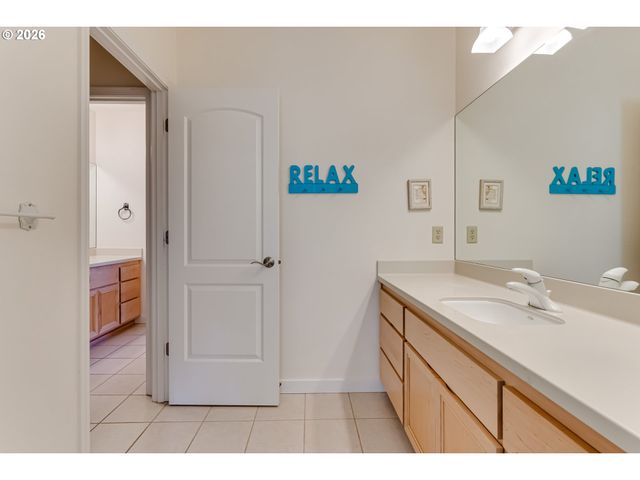 2015 E 43RD Ave, Eugene, OR 97405