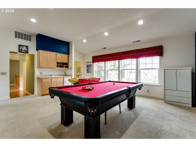 2015 E 43RD Ave, Eugene, OR 97405