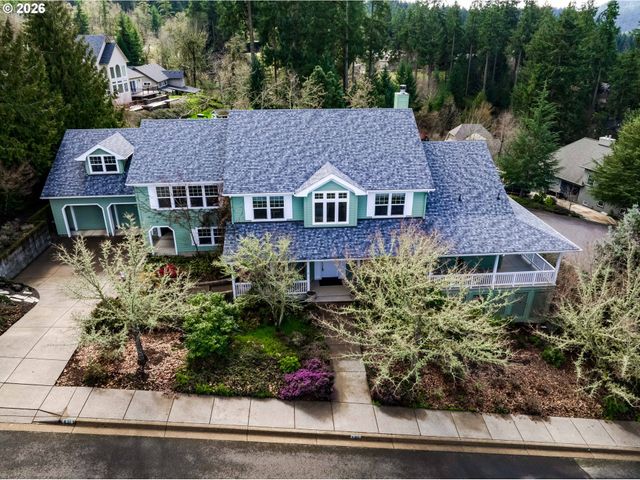 2015 E 43RD Ave, Eugene, OR 97405