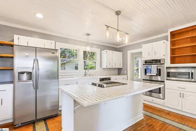 206 Harvey Road, Greer, SC 29651