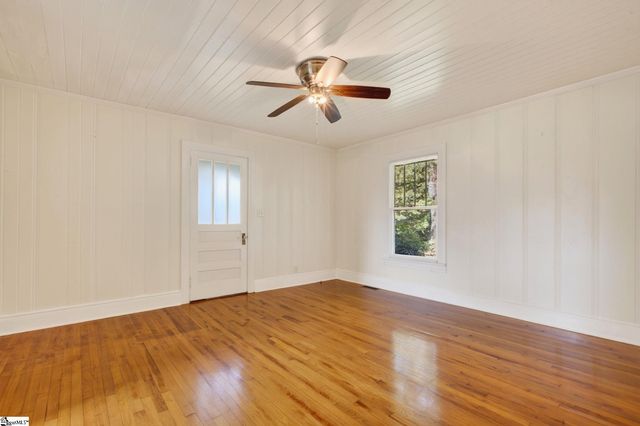 206 Harvey Road, Greer, SC 29651