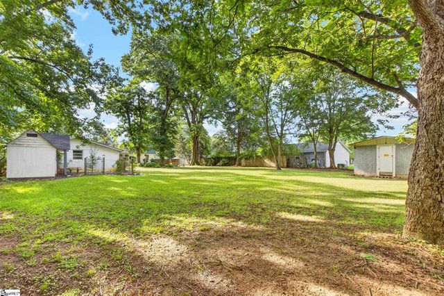 206 Harvey Road, Greer, SC 29651