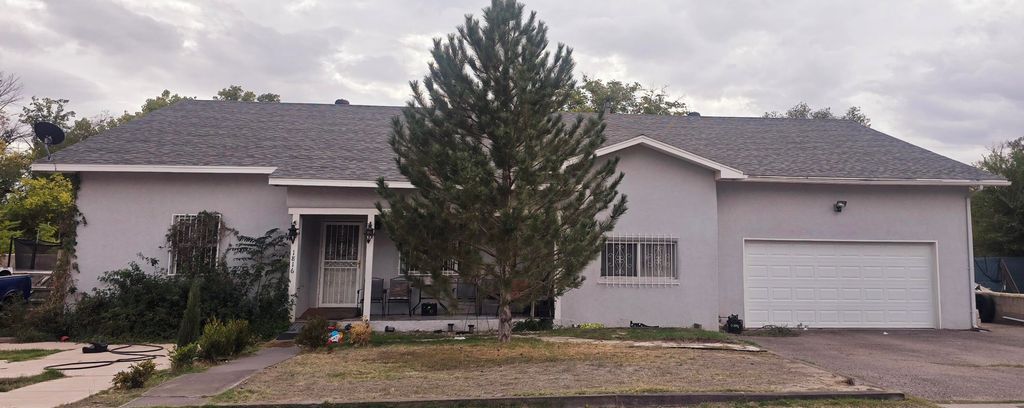 1816 Wildwood Lane SW, Albuquerque, NM 87105