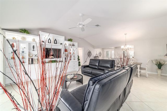 3285 DRESSENDORFER DRIVE, The Villages, FL 32163