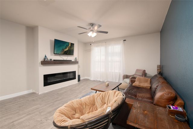 1117 Croxley Way, Fort Worth, TX 76247