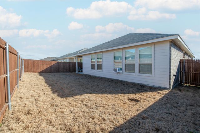 1117 Croxley Way, Fort Worth, TX 76247