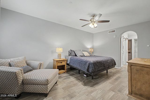 3935 E ROUGH RIDER Road 1339, Phoenix, AZ 85050