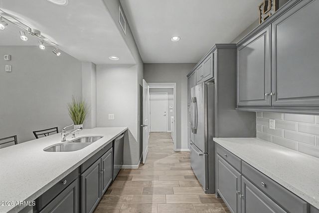 3935 E ROUGH RIDER Road 1339, Phoenix, AZ 85050