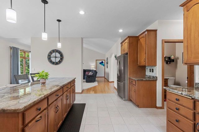 2224 KAYLEE CIRCLE, Green Bay, WI 54311