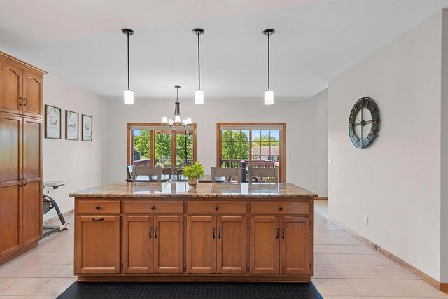 2224 KAYLEE CIRCLE, Green Bay, WI 54311