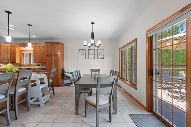 2224 KAYLEE CIRCLE, Green Bay, WI 54311