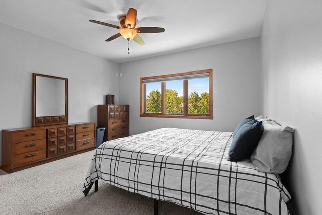 2224 KAYLEE CIRCLE, Green Bay, WI 54311