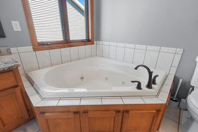 2224 KAYLEE CIRCLE, Green Bay, WI 54311