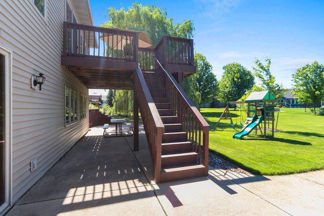 2224 KAYLEE CIRCLE, Green Bay, WI 54311