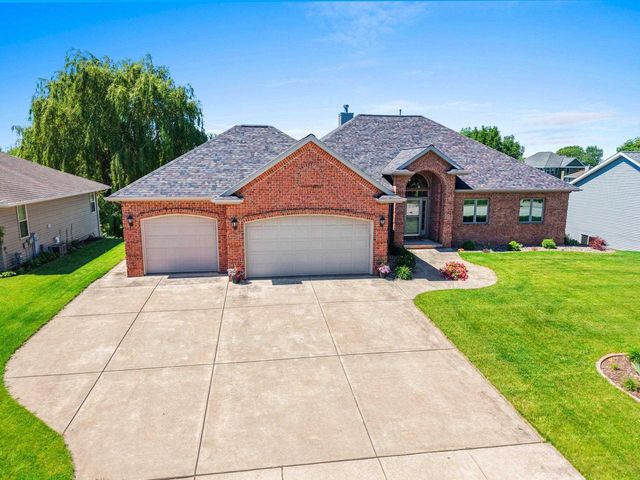 2224 KAYLEE CIRCLE, Green Bay, WI 54311