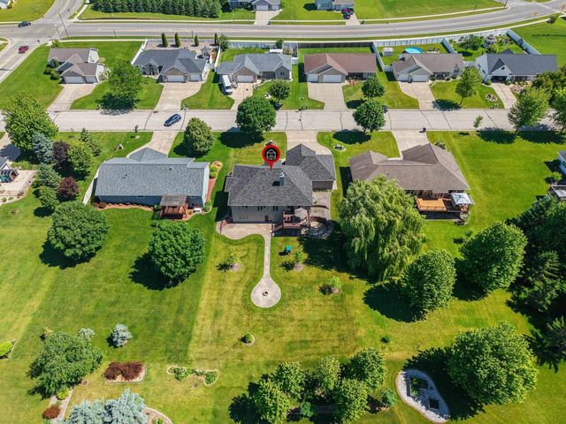 2224 KAYLEE CIRCLE, Green Bay, WI 54311