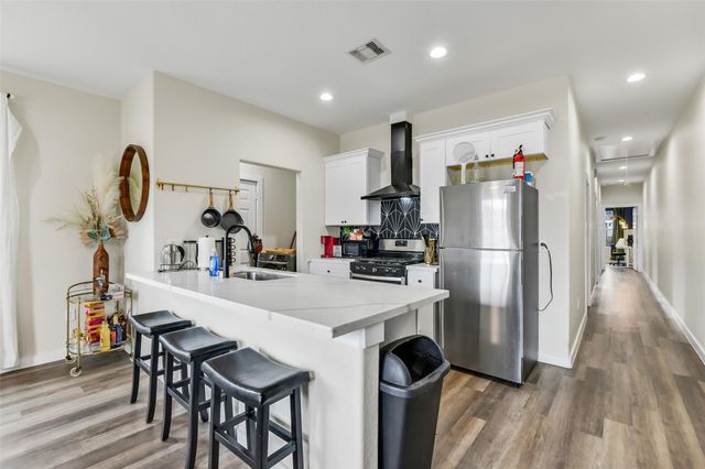 7119 Palestine Street A, Houston, TX 77020