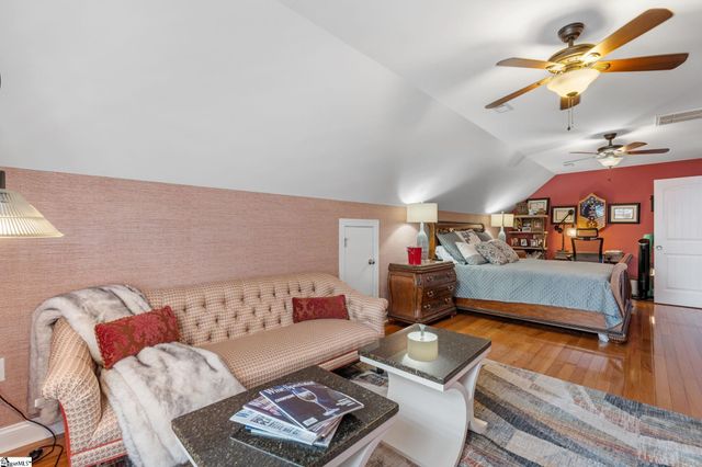 14 Glen Ivy Drive, Simpsonville, SC 29681