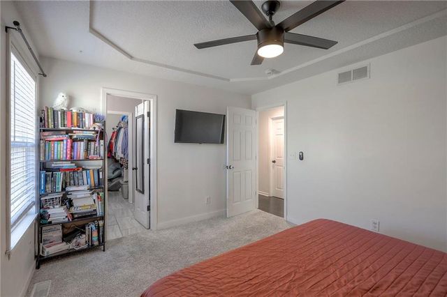 20242 E 17th Street Court N, Independence, MO 64056