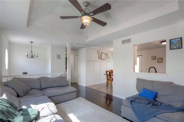 20242 E 17th Street Court N, Independence, MO 64056