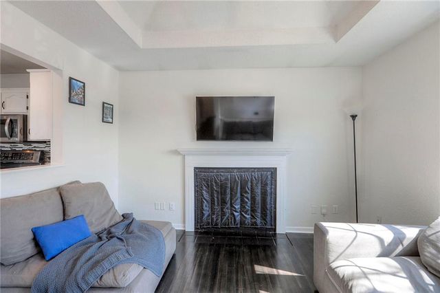 20242 E 17th Street Court N, Independence, MO 64056