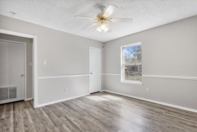 1211 Brookshire Drive, Tyler, TX 75701