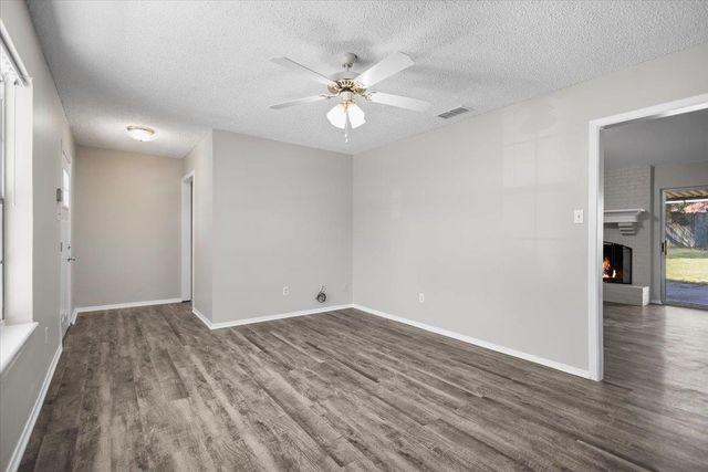 1211 Brookshire Drive, Tyler, TX 75701