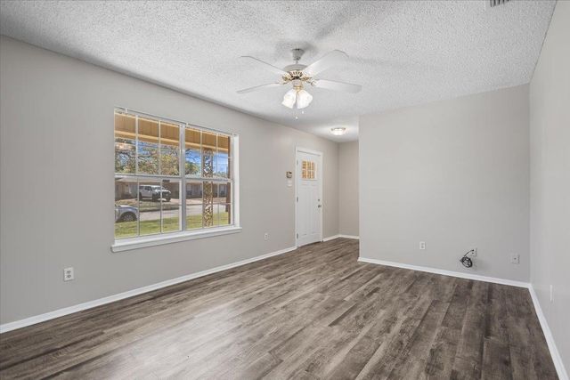 1211 Brookshire Drive, Tyler, TX 75701