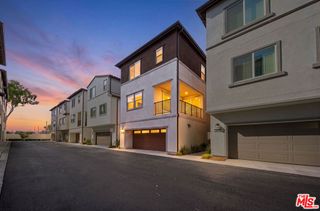 2413 Little Rock Lane, Simi Valley, CA 93065