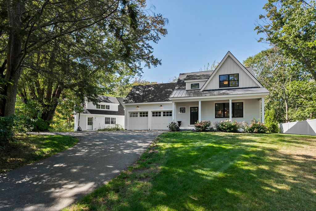 160 Main Street Rear, Kennebunkport, ME 04046 — exterior