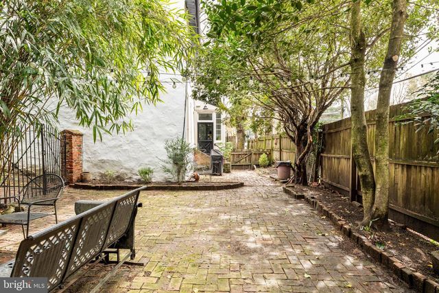 1 E BROOKHAVEN ROAD, Wallingford, PA 19086