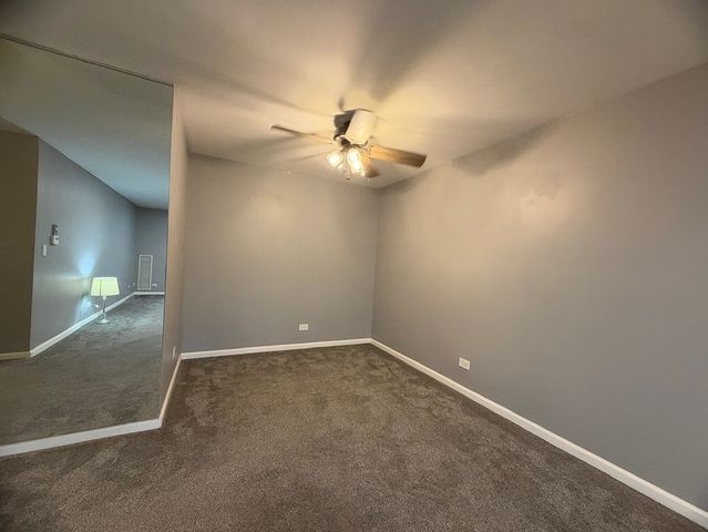 950 E Wilmette Road 121, Palatine, IL 60074