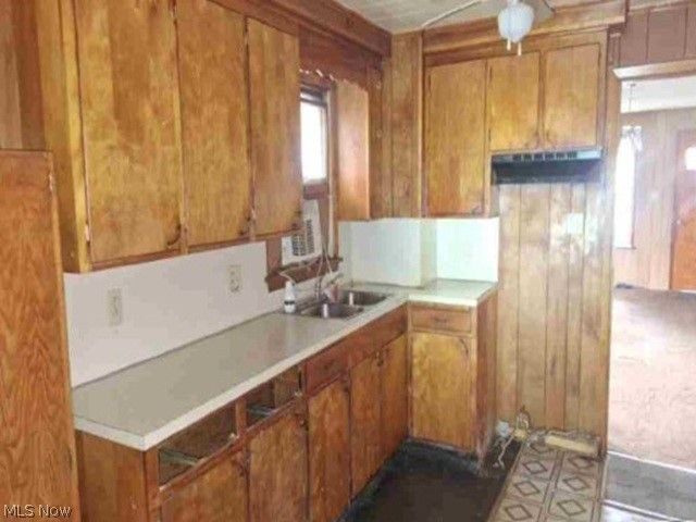 1738 Superior Avenue, Canton, OH 44705