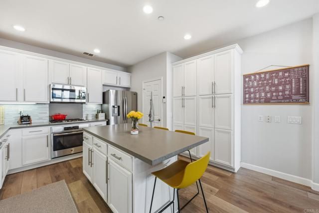 6485 Alexandri Circle, Carlsbad, CA 92011