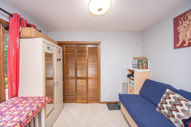 803 Lakeshore Drive E, Jonesboro, AR 72401
