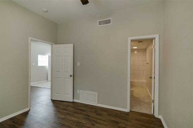 3025 Sappington Place 3027A, Fort Worth, TX 76116