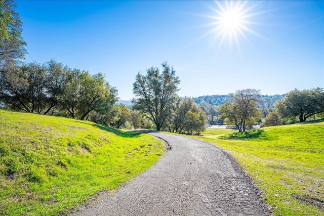 4371 Luneman Rd, Placerville, CA 95667