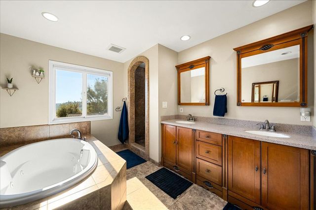 4371 Luneman Rd, Placerville, CA 95667