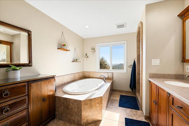 4371 Luneman Rd, Placerville, CA 95667