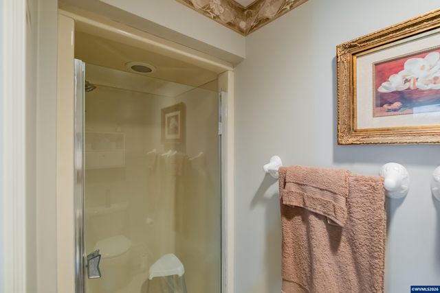 6182 Lakeshore Ct N, Keizer, OR 97303